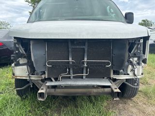 2018 Chevrolet Express 2500 Work Van - Primary Damage Straight On Image
